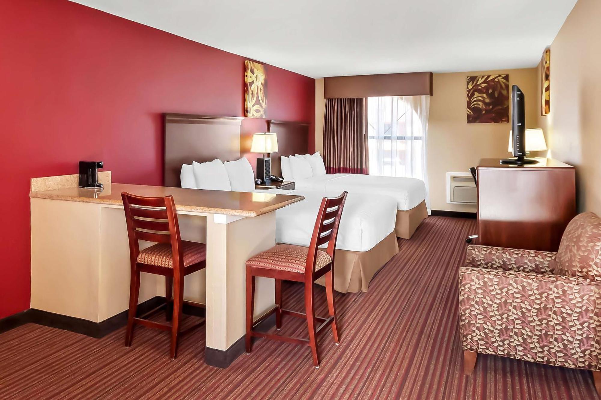Surestay Plus By Best Western San Antonio Fiesta Inn Exterior foto