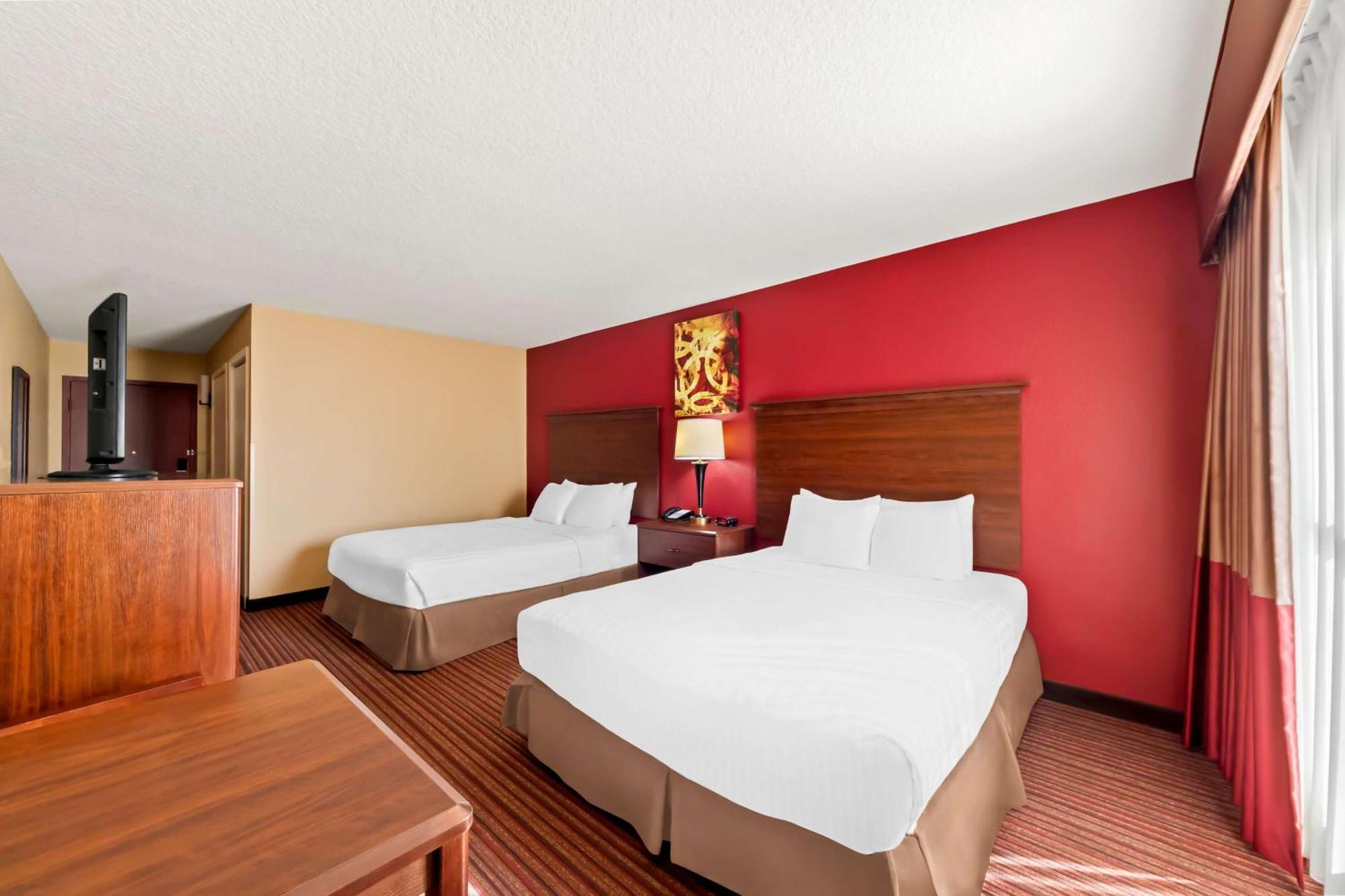Surestay Plus By Best Western San Antonio Fiesta Inn Exterior foto